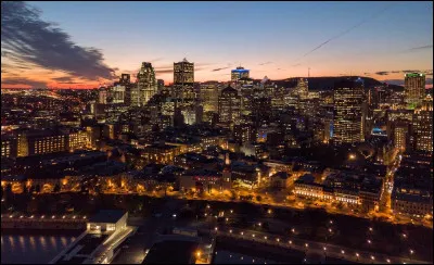 Montréal est la troisième ville la plus peuplée du Canada.