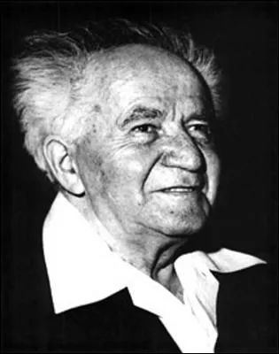 La dclaration d'indpendance qu'il pronona fut immdiatement suivie d'une guerre avec plusieurs pays...