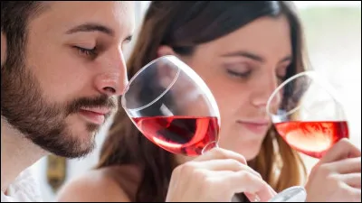 Quelle est la part de la consommation française de vin produit dans le monde ? (en %)