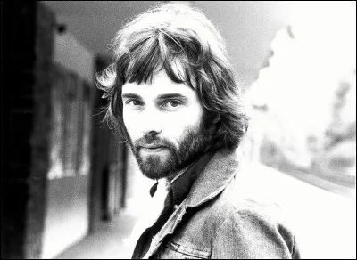 Quel est le bon titre de la chanson d'Yves Simon ?