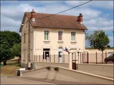 Ancienne commune Icaunaise, Molesmes se situe en région ...