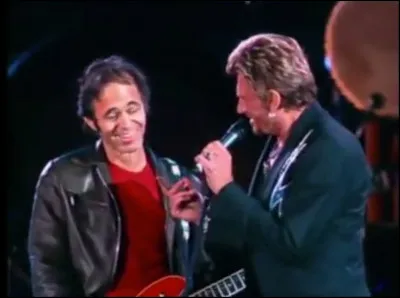 Qui chante "Vivre cent vies" ?