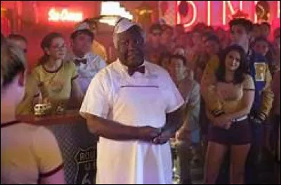 Quels personnages jouent au ouija dans un épisode ?