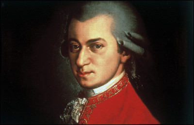 Quel nom de planète fut utilisé par Johann Teter Salomon comme surnom pour la Symphonie n°41 de Mozart ?