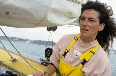 Cette navigatrice, première femme victorieuse de la Route du Rhum, en 1990, victorieuse de la Transpacifique avec Bruno Peyron en 1997, se prénomme ...