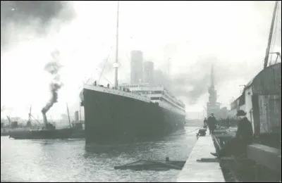 Lors de son premier voyage, d'où est-il parti ?