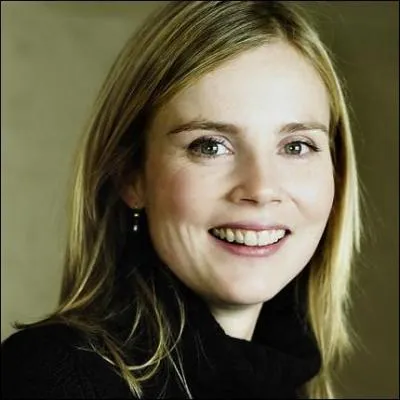 Isabelle Carr, avec son visage anglique, est une valeur sure du cinma franais de par son immense talent. Dans lequel de ces films n'a-t-elle jamais jou ?