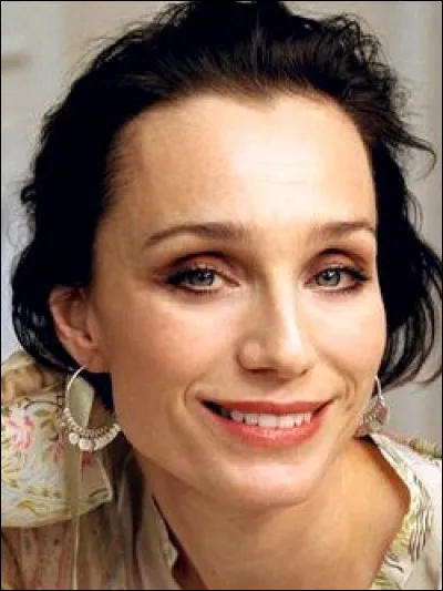 Qui est-elle ? 
("Thomas" est, ici, le nom de famille de cette célébrité.)