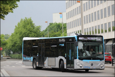 Comment s'appelle ce très répandu autobus allemand, rien de moins que le bus le plus vendu d'Europe ?