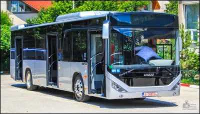 Quel est cet "otokar" turc quasi-introuvable en France
Alors, déjà on écrit a-u-t-o-c-a-r et non ! c'est un autobus ! Ah mais quelle andouille ce CalvinC00lidge, j'vous jure