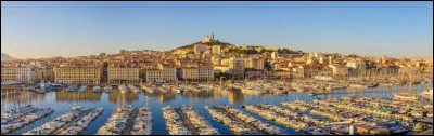 Où se situe Marseille ?