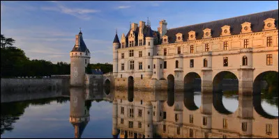 Quelle affirmation concernant le château de Chenonceau est inexacte ?