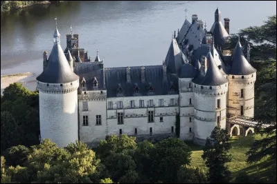Retrouvez la fausse anecdote parmi ces affirmations concernant le château de Chaumont-sur-Loire.