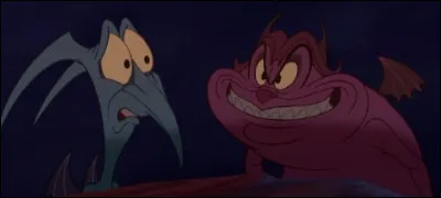 Les deux petits démons dans "Hercule" s'appellent....