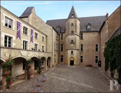 Quelle affirmation concernant le château de Beaugency est inexacte ?