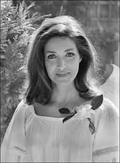 Cette actrice a joué dans "Ma nuit chez Maud" d'Éric Rohmer et dans "La Bonne Année" de Claude Lelouch : c'est ... Fabian.