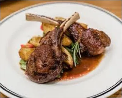 À midi, je me ferais bien des.....