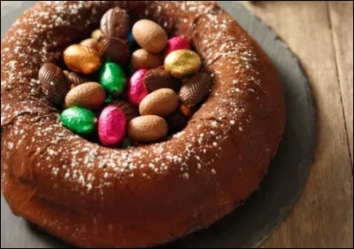 C'est la/le ______ sur le gâteau.