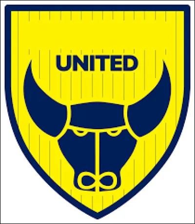 Un peu plus dur alors j'ai laissé un mot. (En réalité j'avais un peu la flemme de l'enlever.)
Quelle est cette équipe ?