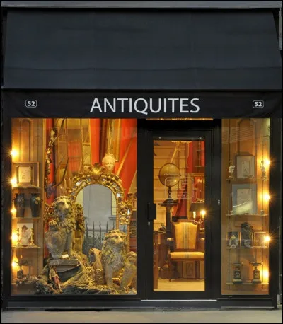 Dans le domaine des antiquités à quel usage était destiné le meuble nommé "confident" ?