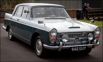 Quelle est cette berline produite par le constructeur anglais Austin ?