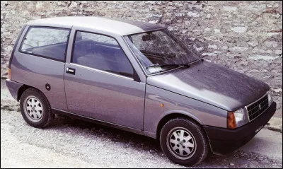 Quel est ce mod&egrave;le de voiture citadine produite par Autobianchi ?