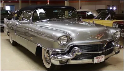 Quel est ce cabriolet ultra luxueux de la marque am&eacute;ricaine Cadillac ?