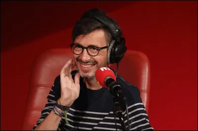 Quel sport Florian Gazan commente-t-il sur l'Équipe 21 et dont il raconte quelques anecdotes aux Grosses Têtes ?