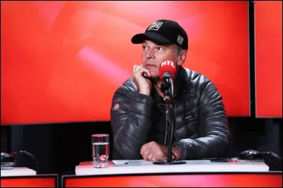 L'émission des Grosses Têtes prévoit toujours une question à thème lors de la présence de Laurent Baffie : Mais sur quel thème ?