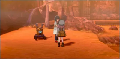 Comment s'appelle cette femme ?