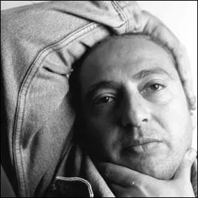 Patrick Timsit, comique de formation, s'est aussi permi quelques incursions dans le drame ou encore le polar. Dans lequel de ces films n'est-il pas apparu ?