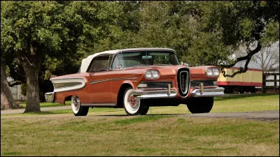 En exceptant les breaks, à votre sortie, quels étaient vos différents modèles, du moins au plus luxueux ? (Afin d'y voir plus clair dans votre gamme.)