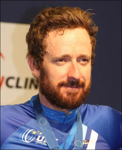 Dans quel sport s'illustre Bradley Wiggins ?