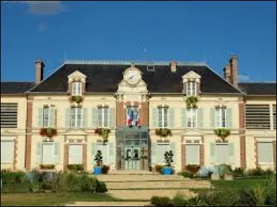 Ville de l'agglomération Auxerroise, Monéteau se situe dans le département ...