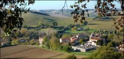 Petit village Occitan de 47 habitants, Montadet se situe dans le département ...