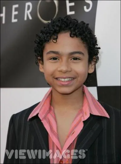 Comme l'acteur, son personnage est un garçon surdoué :