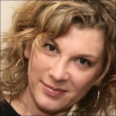 Alliant un charme redoutable  un vritable talent comique, Michle Laroque est fortement sollicite au cinma. Nanmoins, dans quel film n'a-t-elle jamais jou ?