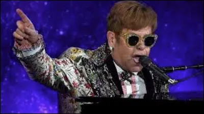 Quelle est la dernière chanson que l'on entend avant le générique de fin ?