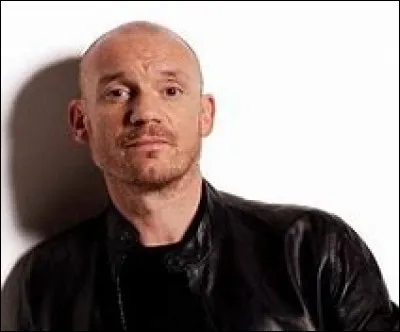 Gaëtan Roussel et … ont interprété "Trois Pommes".