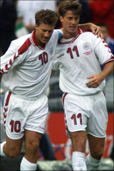 Quels sont les prénoms des deux célèbres frères danois Laudrup ?