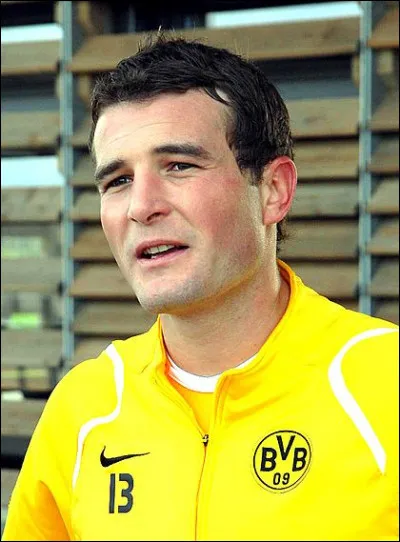 Quel club suisse Alexander Frei a-t-il quitté pour rejoindre le Stade Rennais à l'été 2003 ?