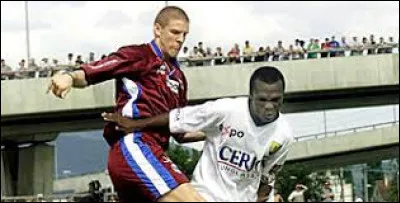 Quel joueur ne faisait pas partie des SR Delémont lors de leur dernière saison en Ligue Nationale A (2002-2003, source transfermarkt.ch) ?