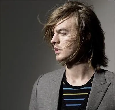 Thierry Amiel a t le perdant de la premire dition . Il a tout de mme eu un disque d'or pour quel album ?