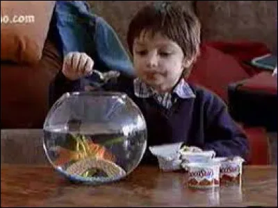 Quel prénom manque-t-il dans cette phrase assez culte "______, tu pousses le bouchon un peu loin" ?