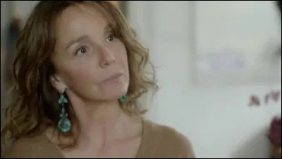 Quel est le prénom de la femme de Mathias ?