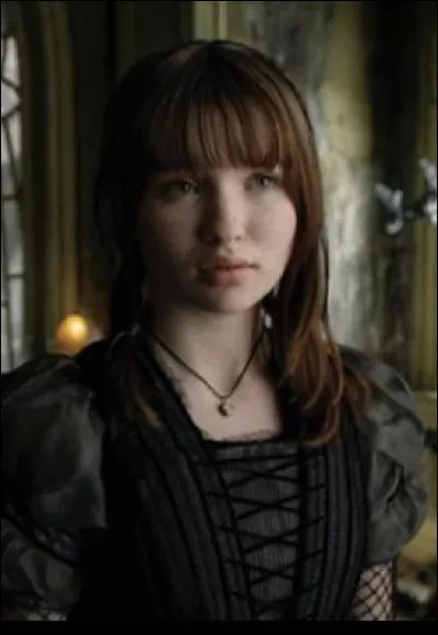 Comment s'appelle la grande sur ?