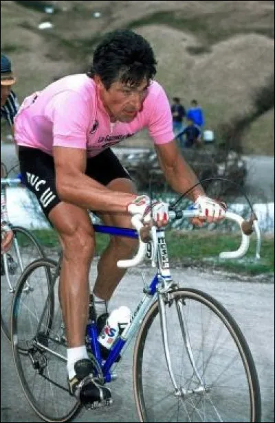 Ce cycliste italien, trois fois vainqueur de Paris-Roubaix, champion du monde en 1977, c'est ... Moser.
