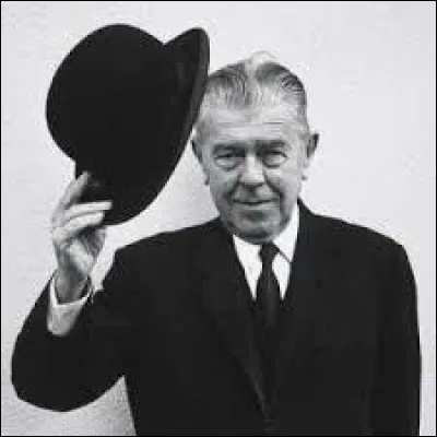 Quelle était la nationalité du peintre René Magritte ?
