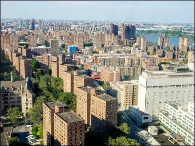 Comment s'appelle ce quartier de Manhattan ?