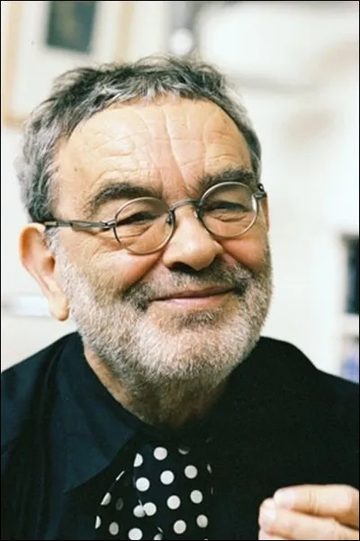 Ce poète, romancier, essayiste, dramaturge et cinéaste espagnol, dont l'oeuvre est à la fois reconnue et controversée, c'est ... Arrabal.